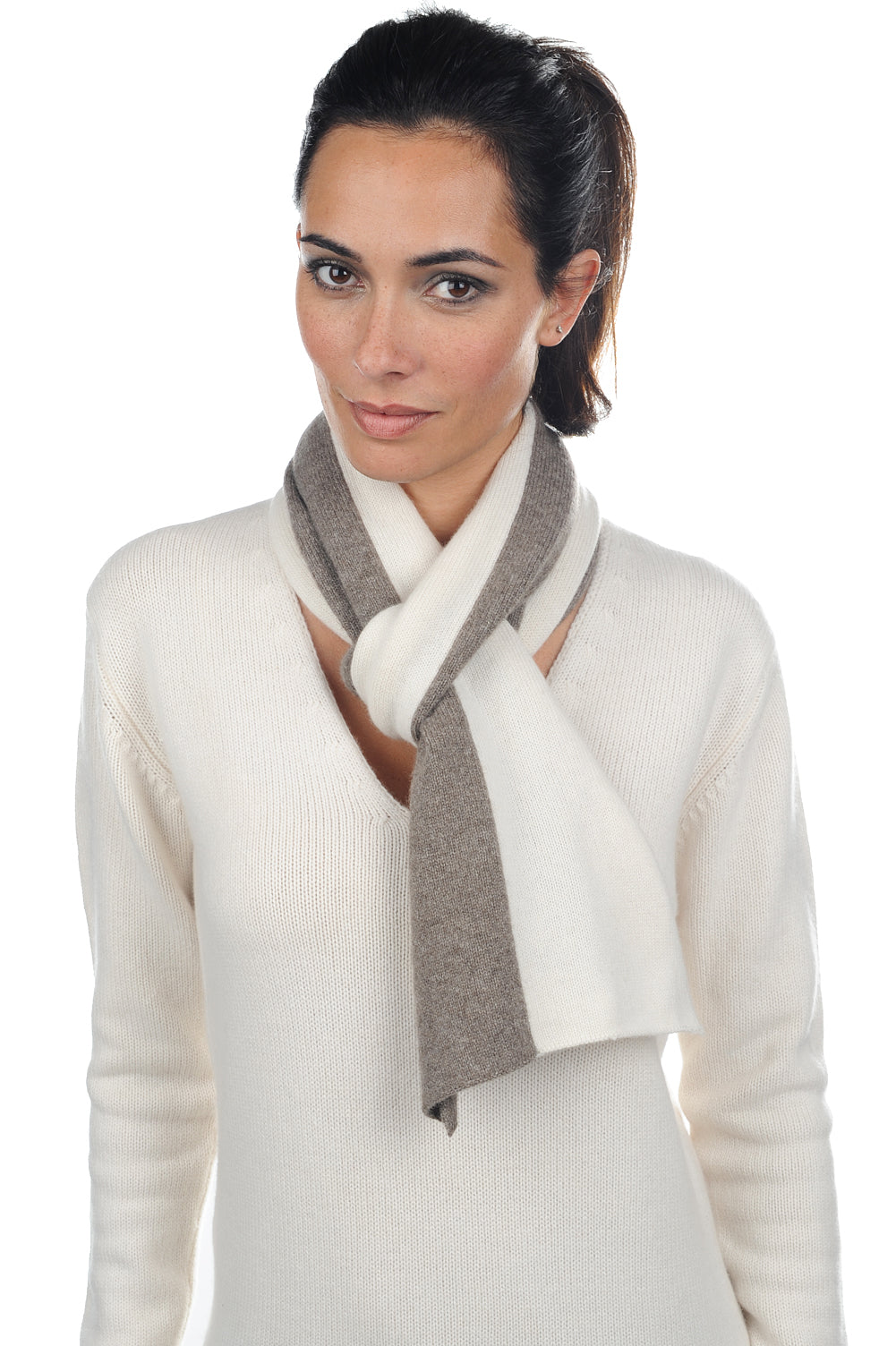 Luvo in mixed cashmere and yak - ecru-natural grey - Mahogany