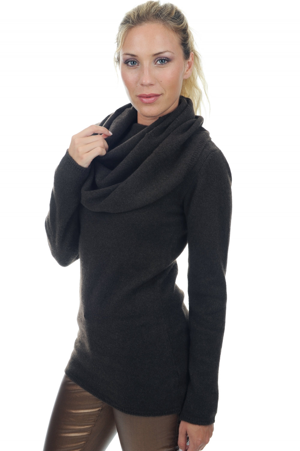Yness in yak for women - natural brown - Mahogany