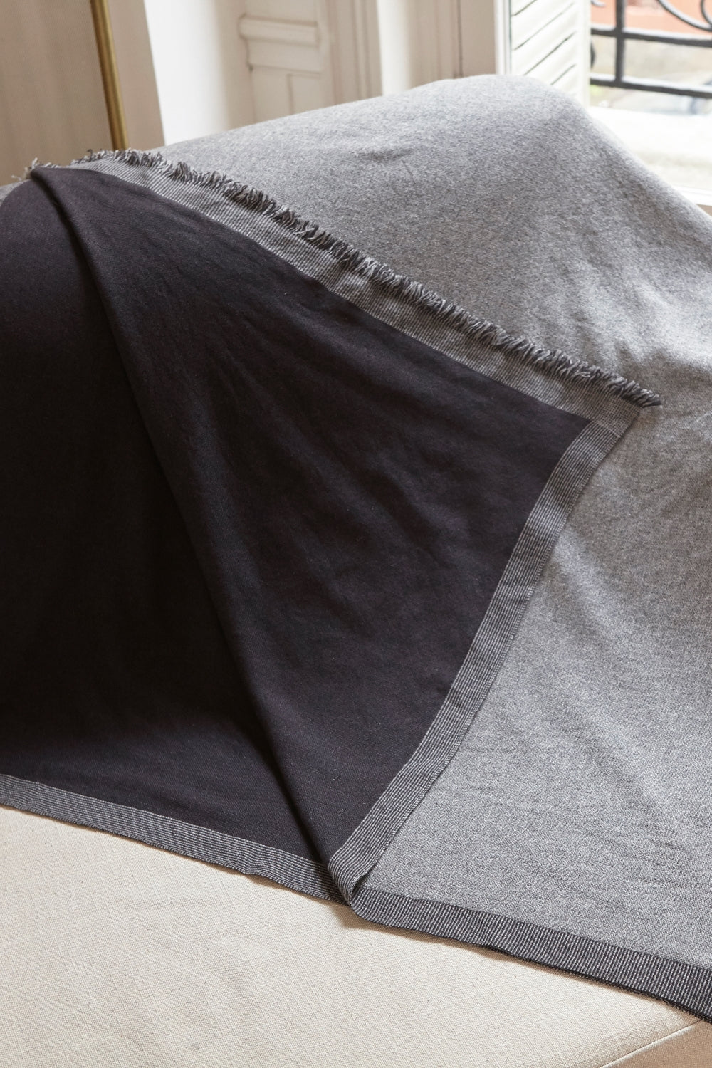 Fougere 130 x 190 in mixed cashmere - heather grey / anthracite - Mahogany
