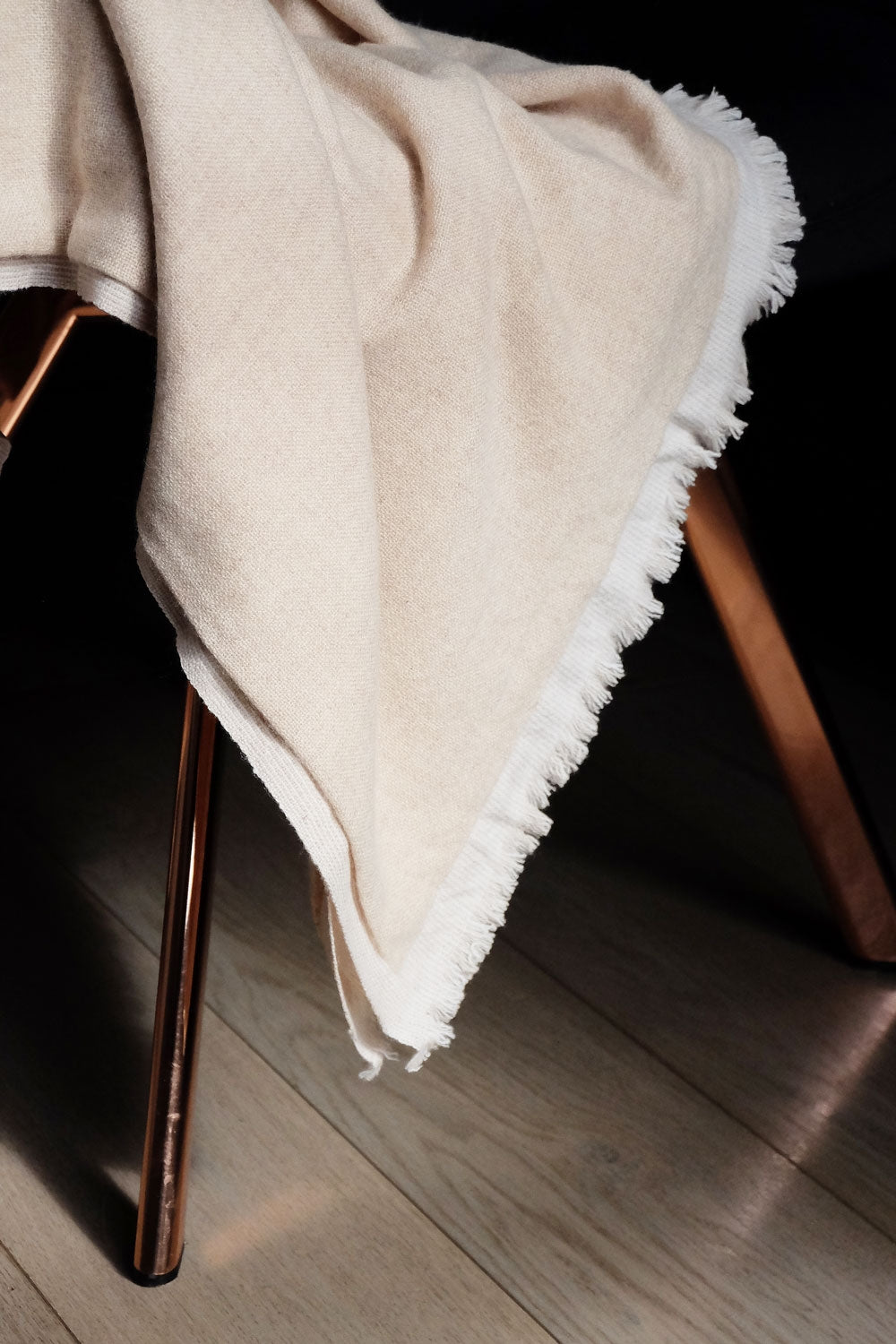 Fougere 130 x 190 in mixed cashmere - écru / timeless beige - Mahogany