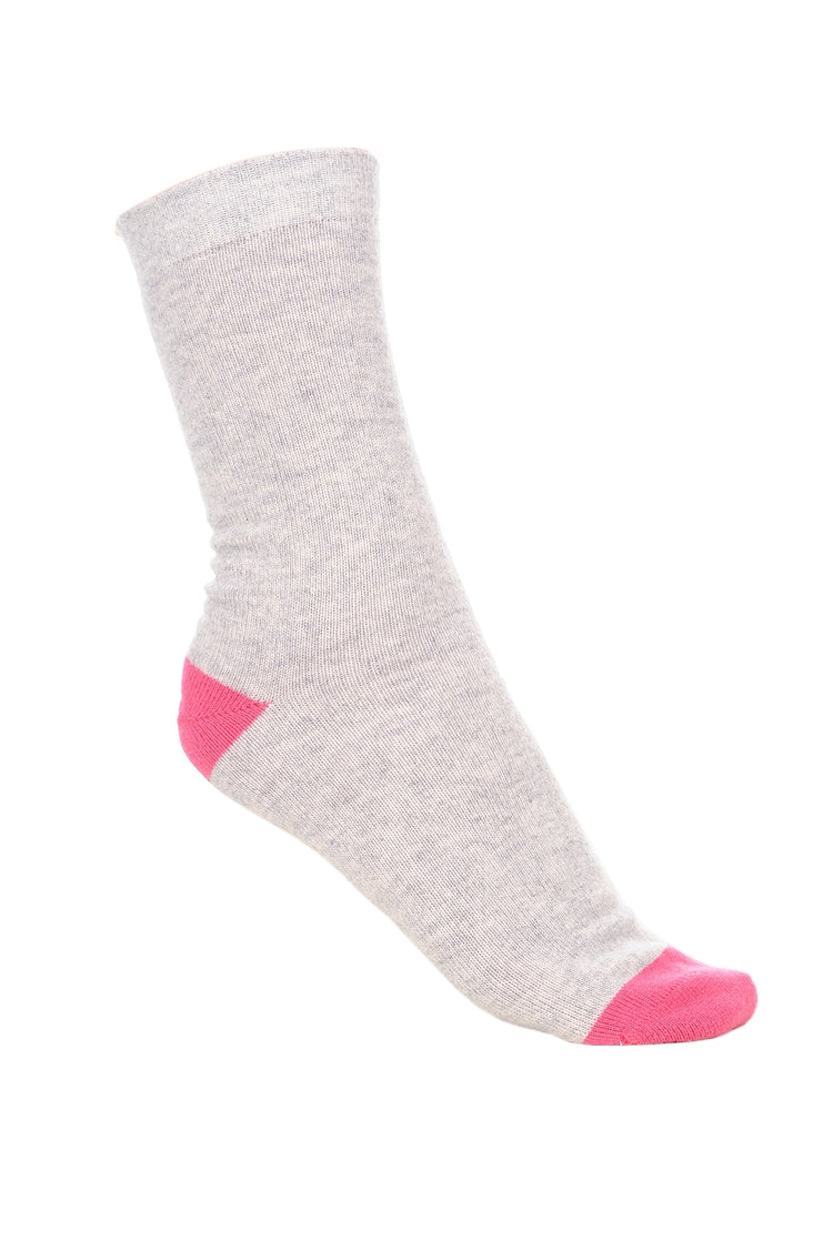 Cashmere & elastane socks, 88% Cashmere / 12% Elastane, women, regular / 2 and 4 ply, standard knit, Mahogany