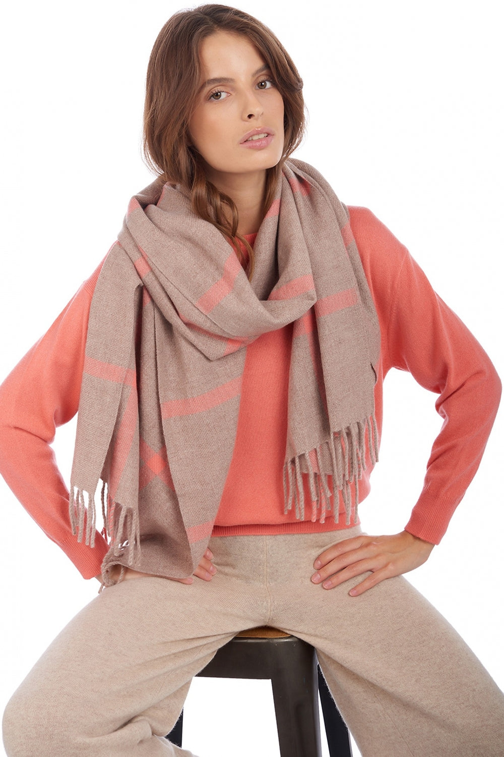 Amsterdam unisex cashmere jumper - toast / peach - Mahogany