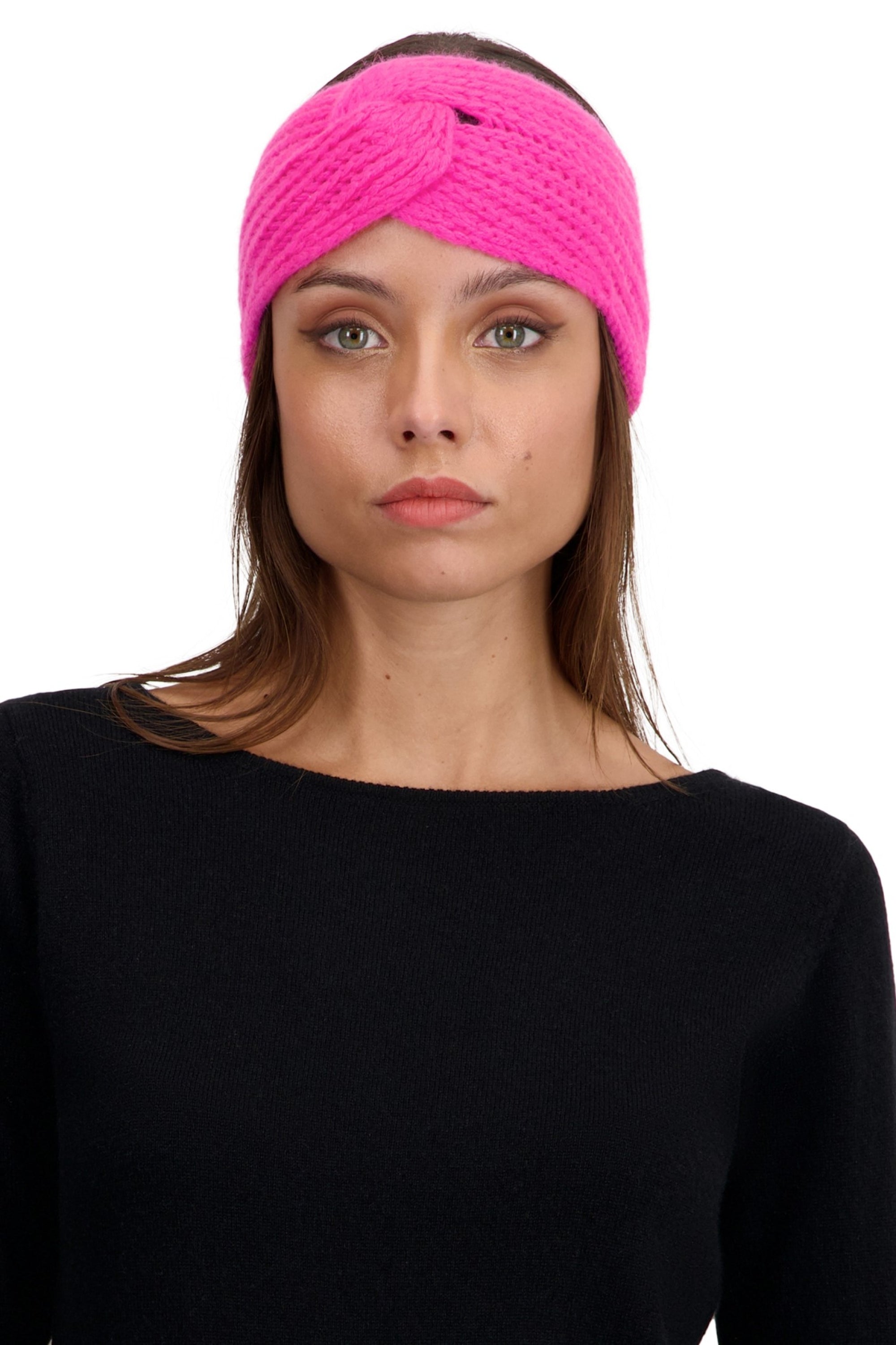 Taka women's cashmere jumper - dayglo - Mahogany