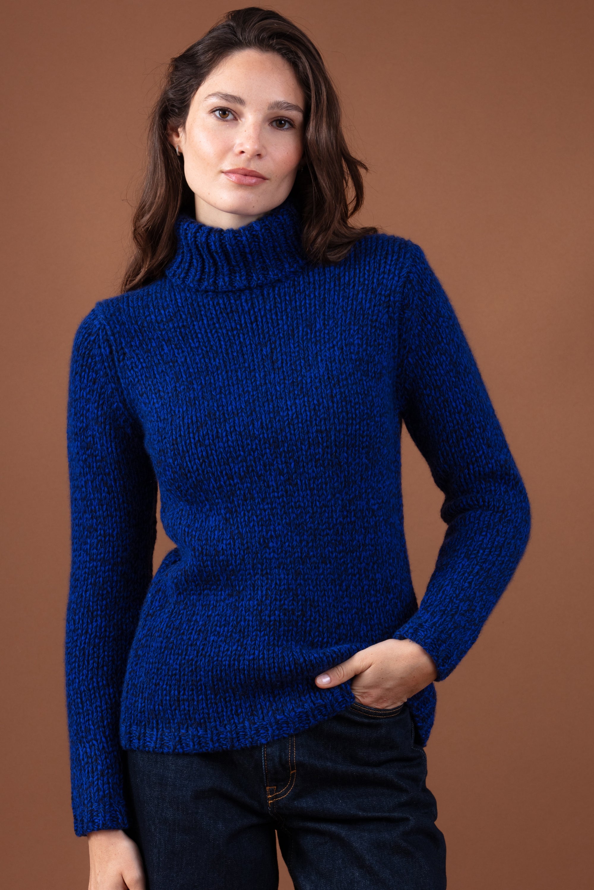 Vicenza women's cashmere jumper - dark navy / regatta blue - Mahogany