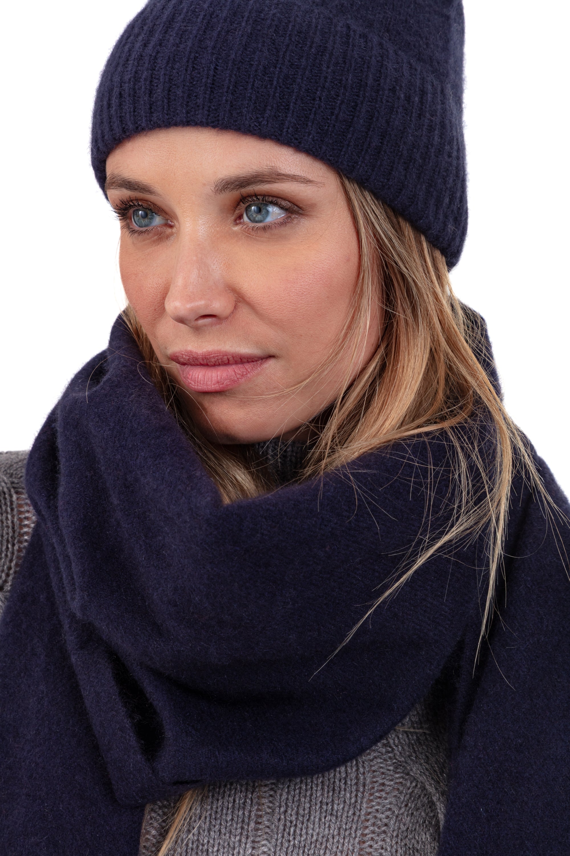 Portovecchio in mixed cashmere cocoon - navy - Mahogany