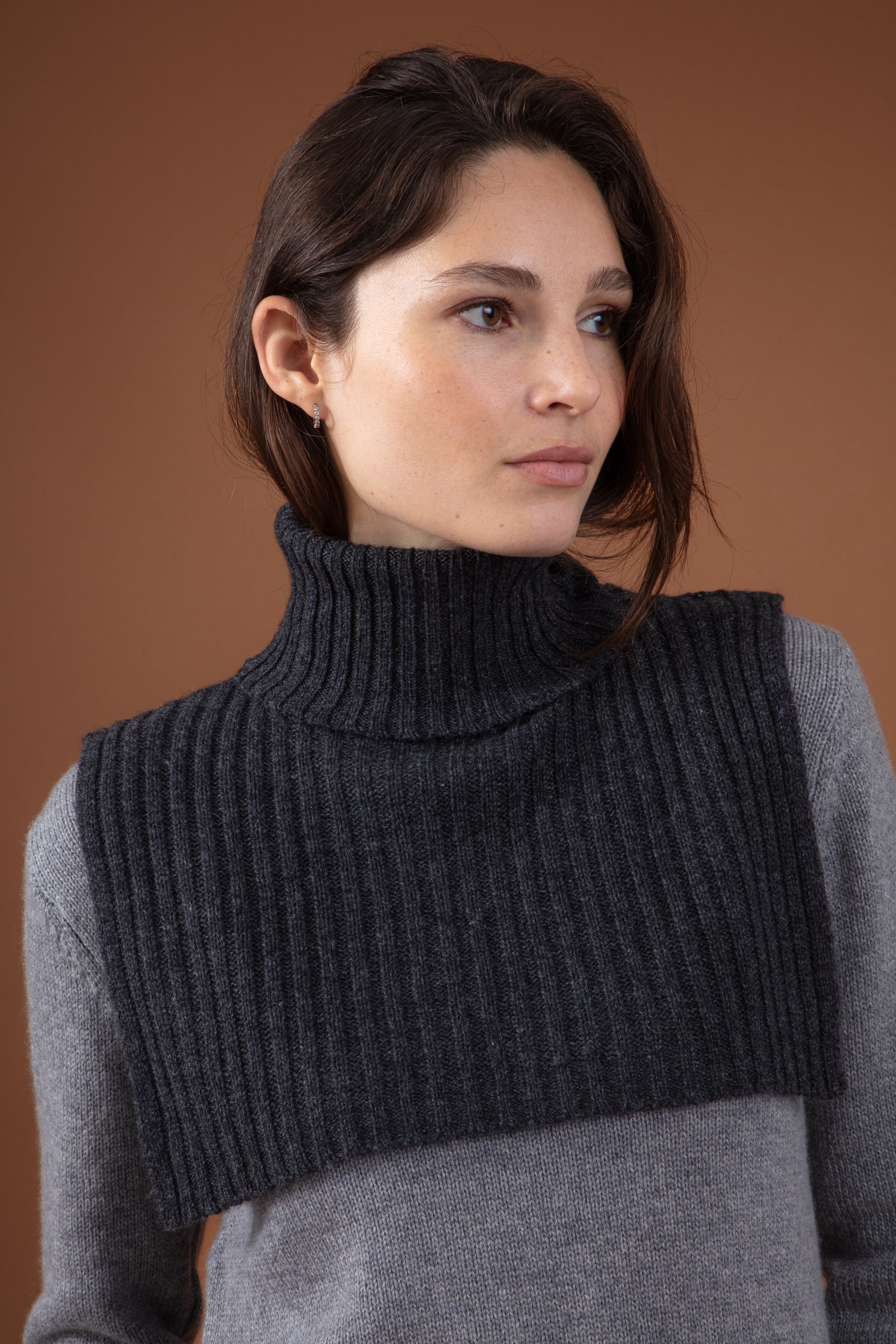 Cashmere scarf, 100% Cashmere, women, roll neck, chunky / 6 ply and more, , Mahogany