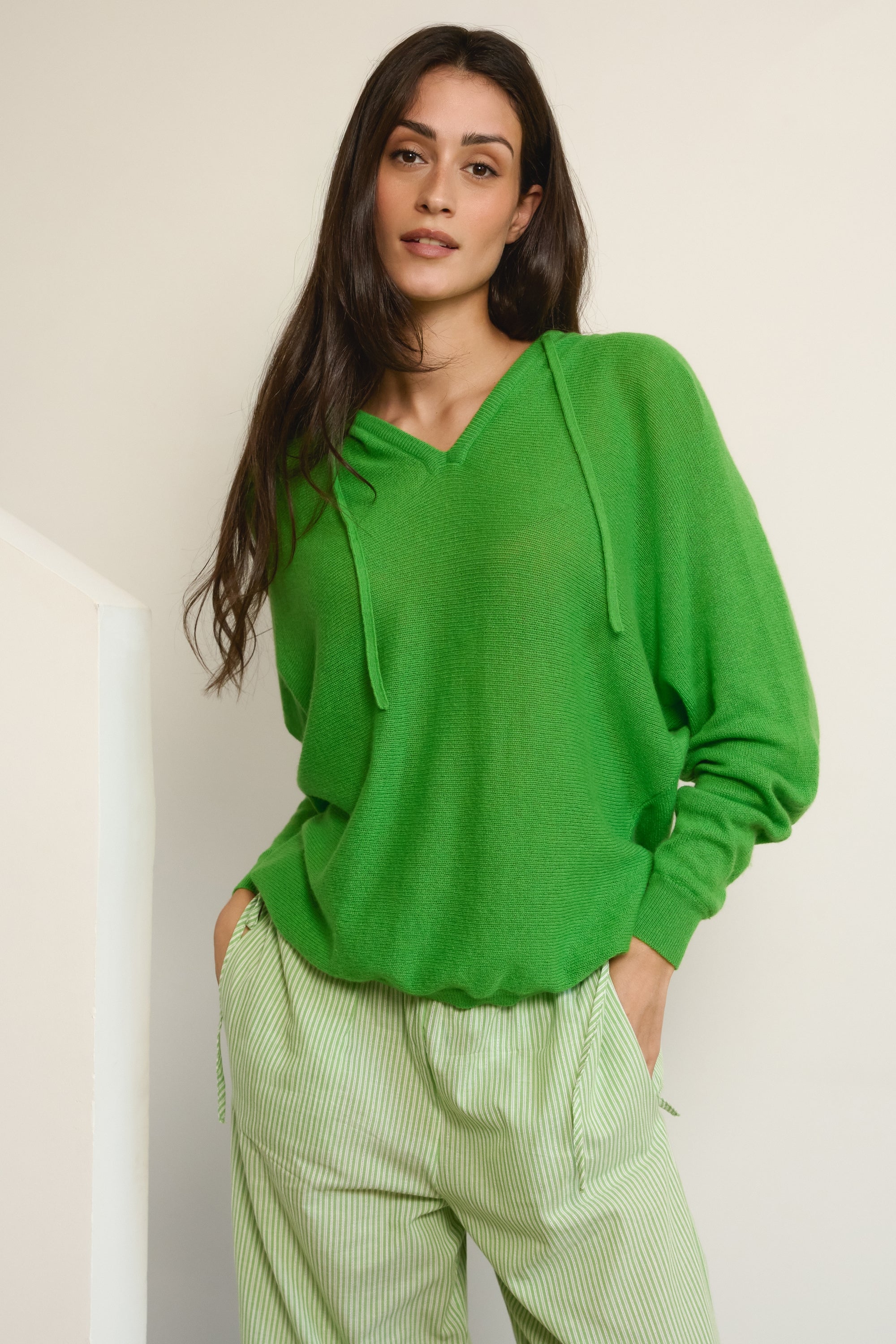 Cashmere sweatshirt, 100% Cashmere, women, hooded, oversize fit, long sleeves, fine, , Mahogany