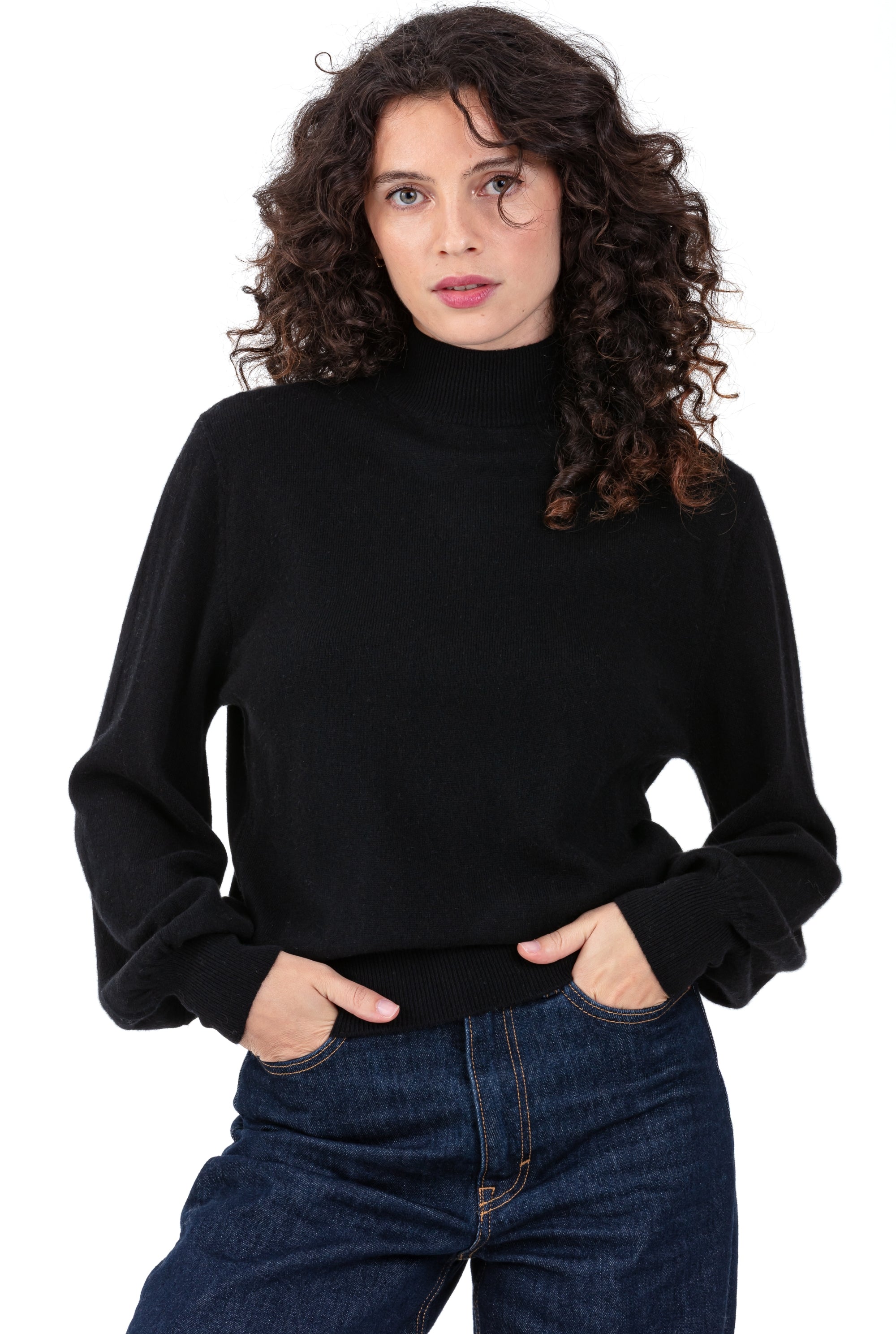 Pia women's cashmere jumper - black - Mahogany