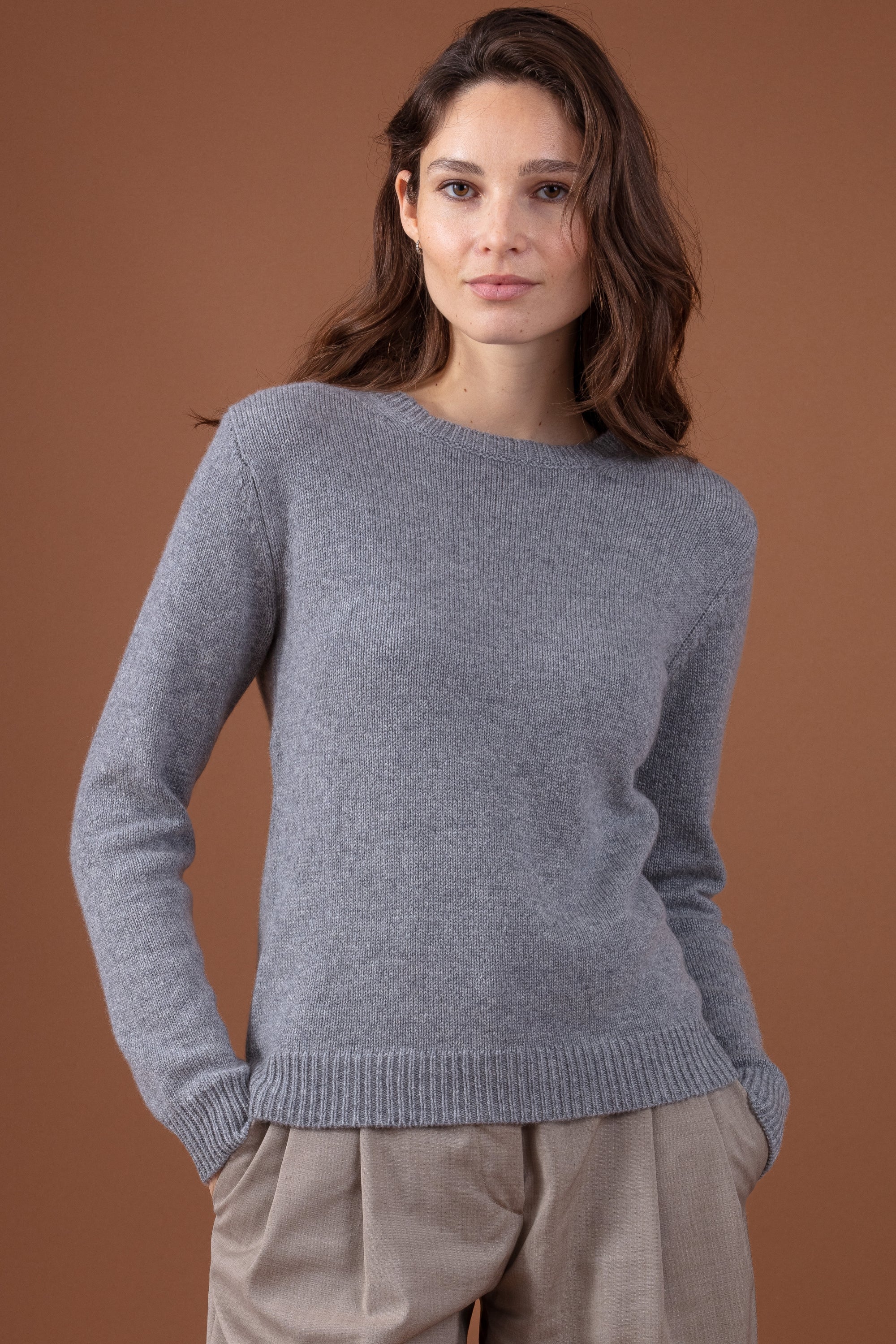 Cashmere jumper, 100% Cashmere, women, round neck, straight cut, long sleeves, chunky / 6 ply and above, standard knit, Mahogany