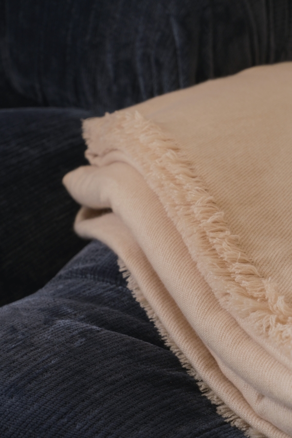 Cashmere accessories blanket toodoo plain xl 240 x 260 vintage beige chine 240 x 260 cm
