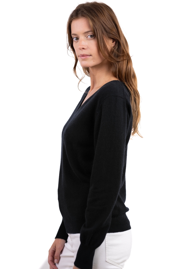 Cashmere ladies basic sweaters at low prices trieste first black xs
