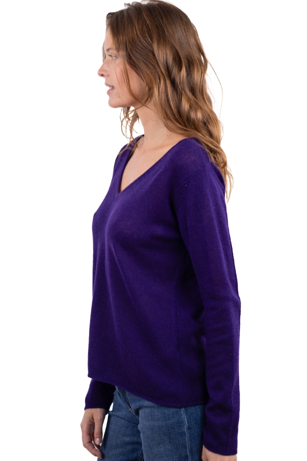 Cashmere ladies v necks flavie deep purple 2xl