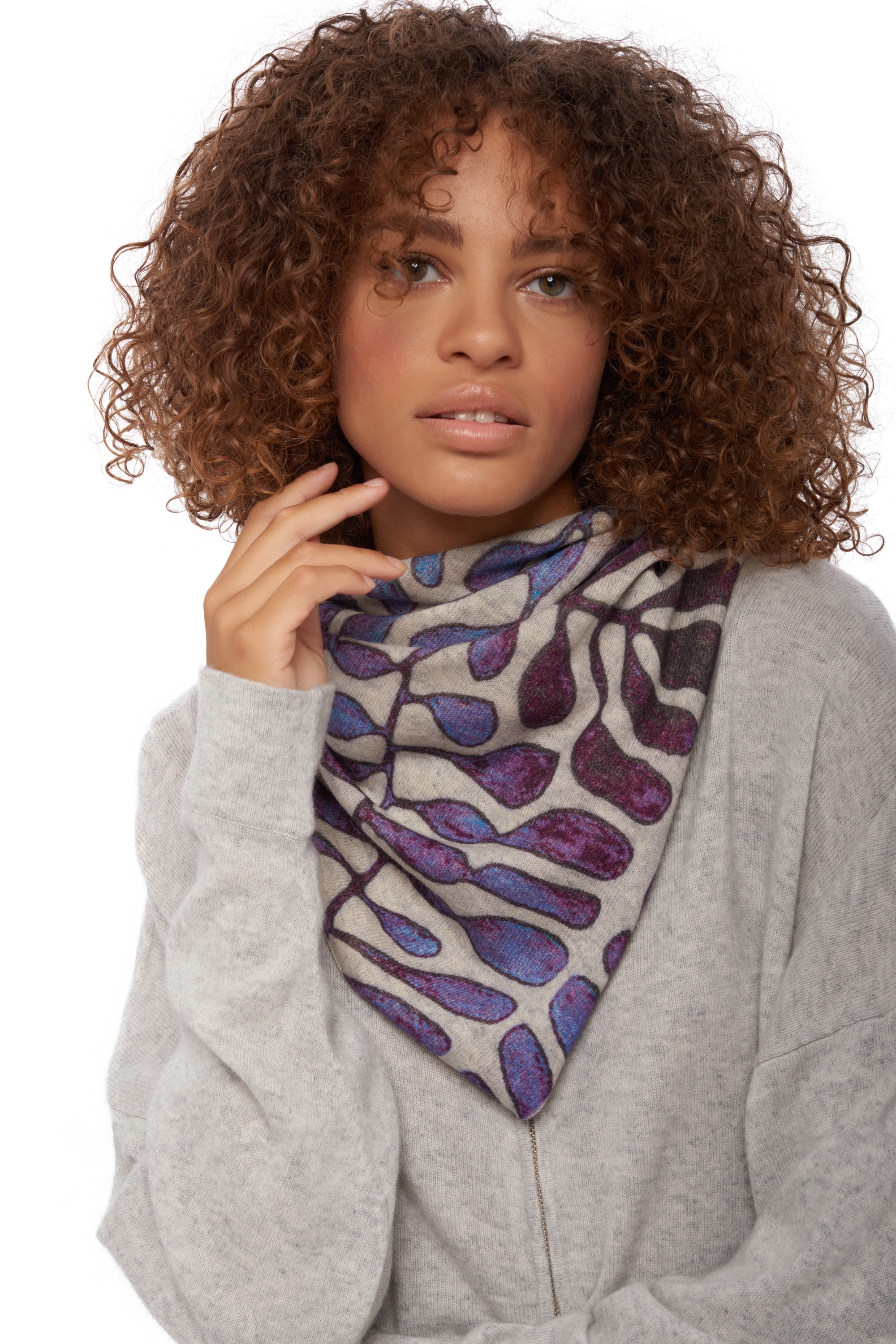 Cashmere accessories scarves mufflers uno flanelle chine 58 cm x 64 cm